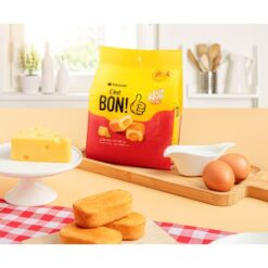 Alternative view of Bánh Ăn Sáng C'est Bon Sợi Thịt Gà Sốt Kem Phô Mai
